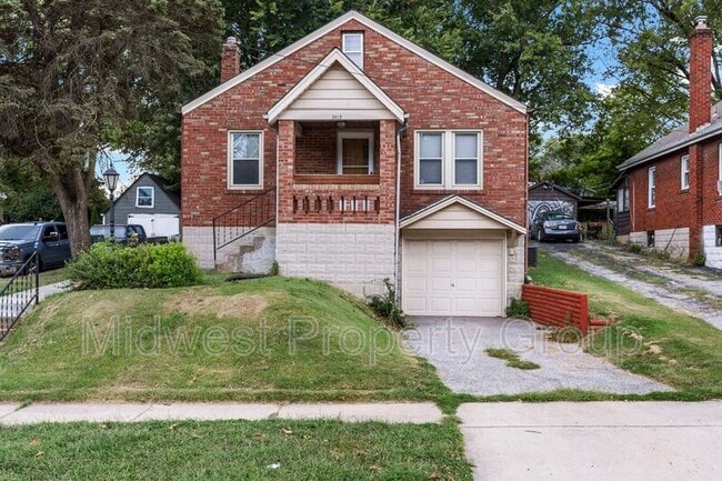 Building Photo - 3417 Eminence Blvd