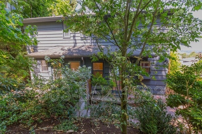 Building Photo - 2762 NW Quimby St