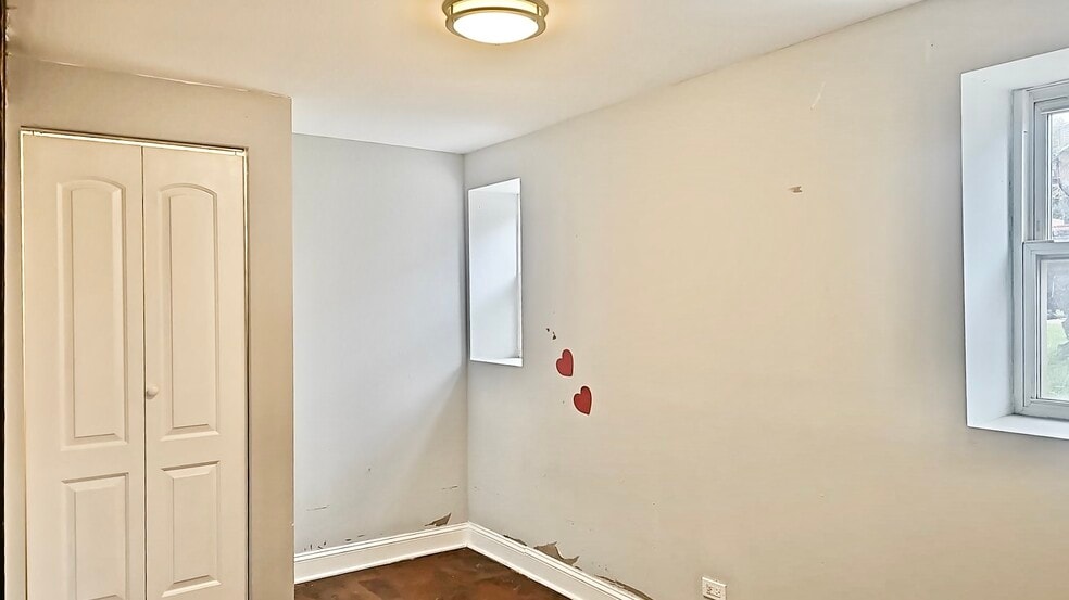 Building Photo - 3539 W Grenshaw St