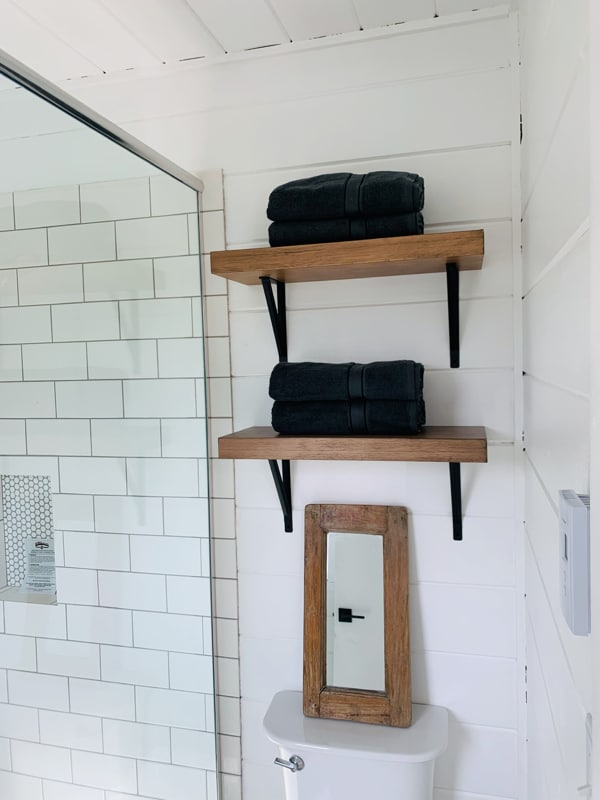 Building Photo - 5340 Notre Dame Ave