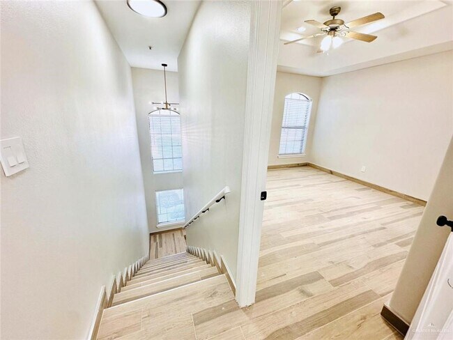 Building Photo - 23 N 49th St