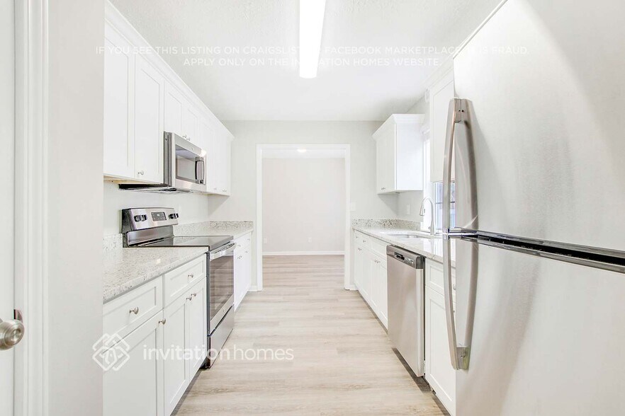 Building Photo - 6630 Windwood Ct