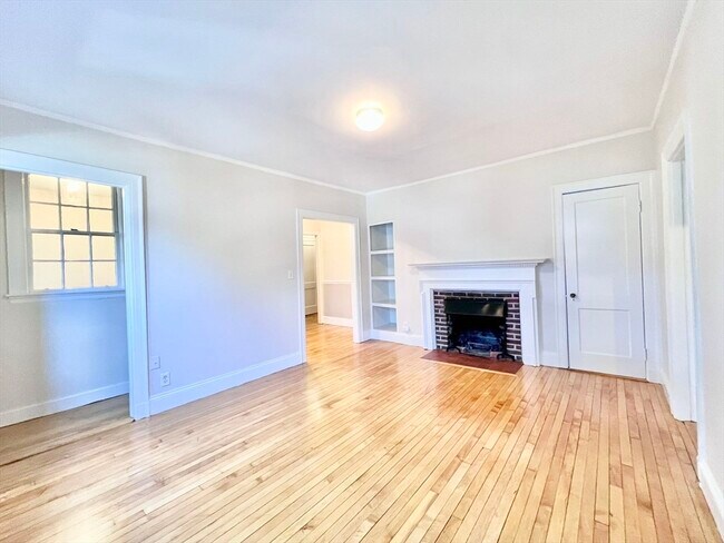 Building Photo - 23 Chauncy St