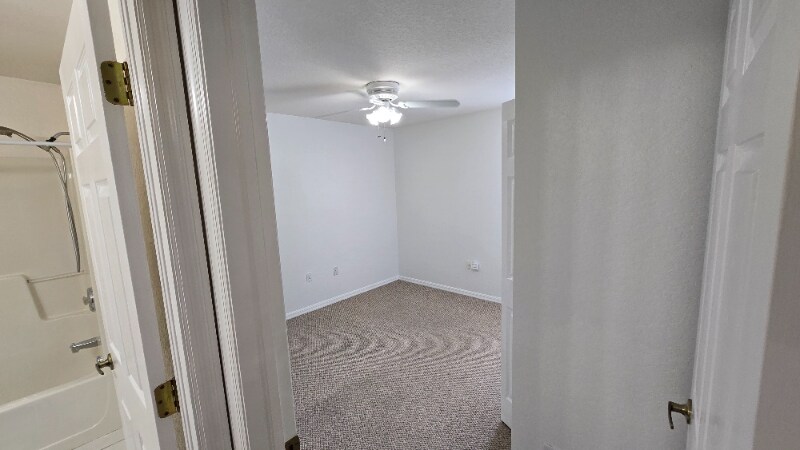 Building Photo - 4037 Jason Rd