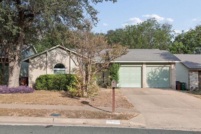 Building Photo - 11616 Fast Horse Dr