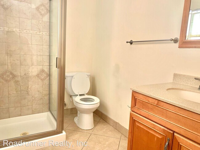 Building Photo - 72121 Hatch Rd