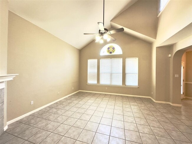 Building Photo - 6138 Negley