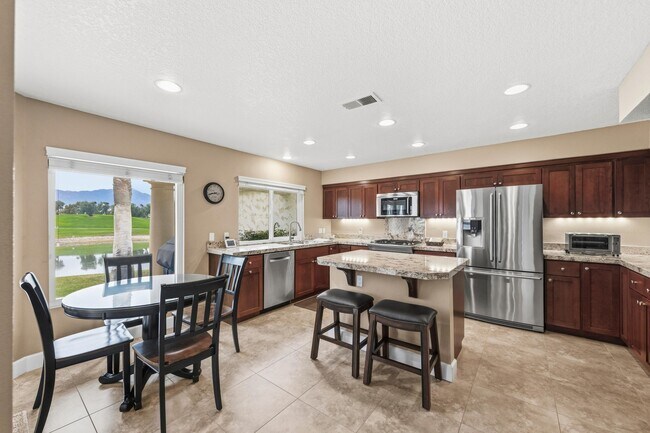 Building Photo - 223 Desert Falls Dr E