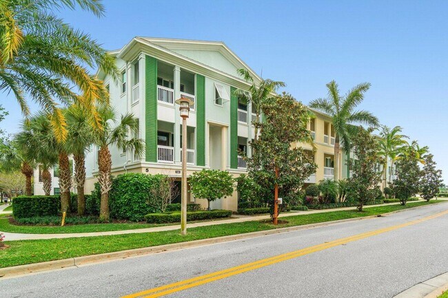 Building Photo - 7114 Edison Pl