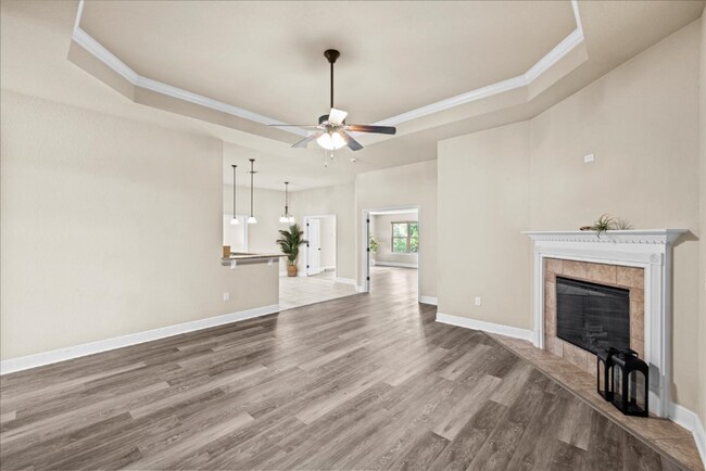 Building Photo - 515 Vale Loop
