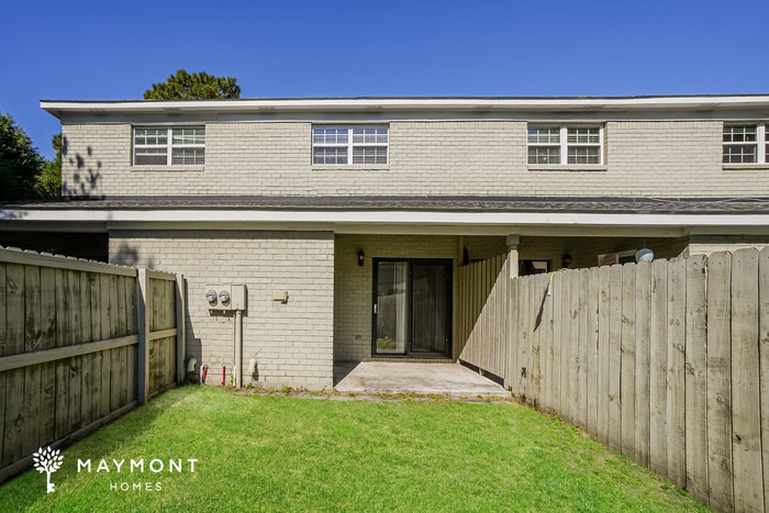 Building Photo - 1317 Mathis Ferry Rd