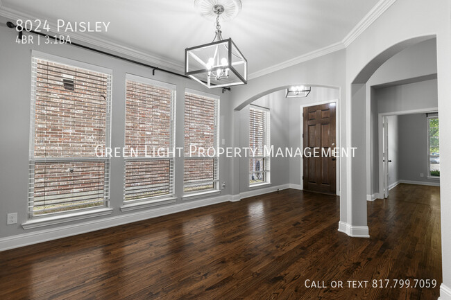 Building Photo - 8024 Paisley-