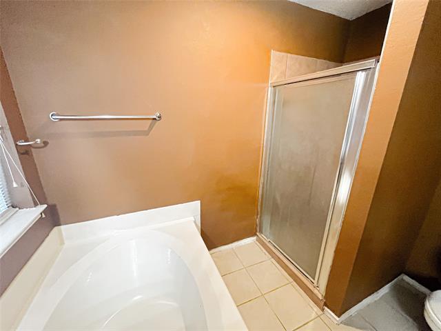 Building Photo - 1707 Bertram Dr