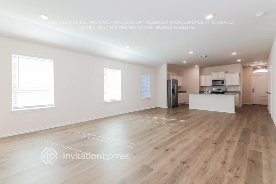 Building Photo - 4105 River Rock Ave