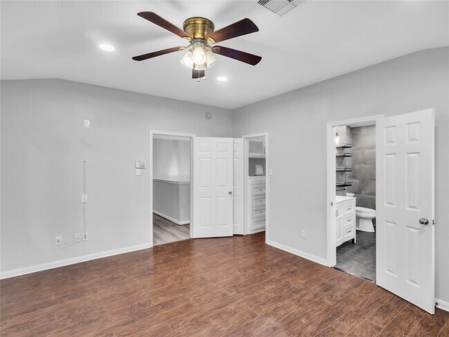 Building Photo - 15834 Mountain Mist Trail