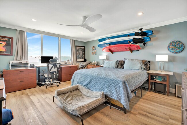 Building Photo - 911 Ocean Dr