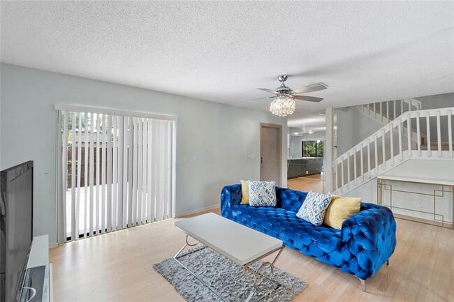 Building Photo - 2515 NW 99th Ave