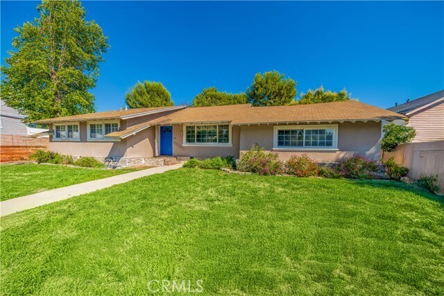 Primary Photo - 11200 Reseda Blvd