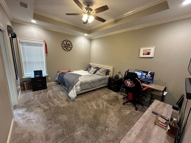 Building Photo - Charming 3-Bedroom Home Near Moody AFB with Modern Amenities and Fenced Backyard