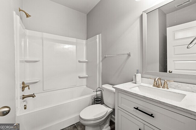 Building Photo - 361 Granite Way