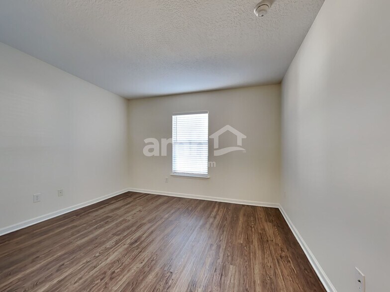 Building Photo - 777 Rembrandt Ave