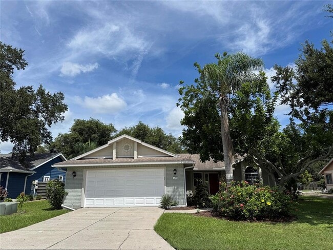 Building Photo - 4750 Hamlets Grv Dr