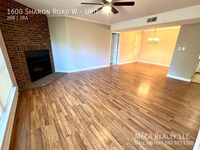 Building Photo - 1600 Sharon Rd W
