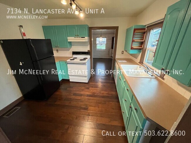 Building Photo - 7134 N Lancaster Ave