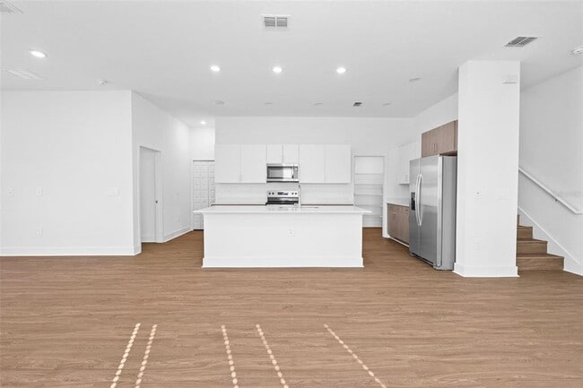 Building Photo - 14413 STELLAR Pl