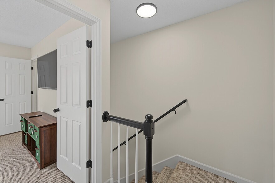 Building Photo - 3209 Quiet Way