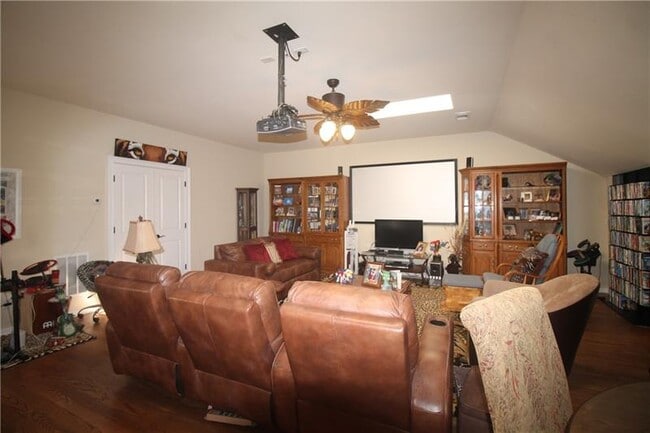 Building Photo - 7412 Portbury Park Ln