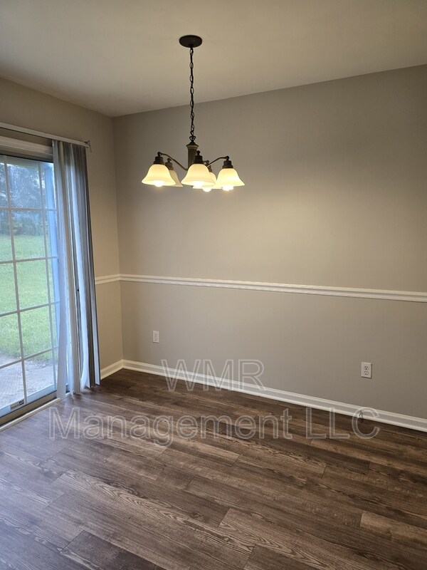 Building Photo - 7434 Stone Mountain Ct