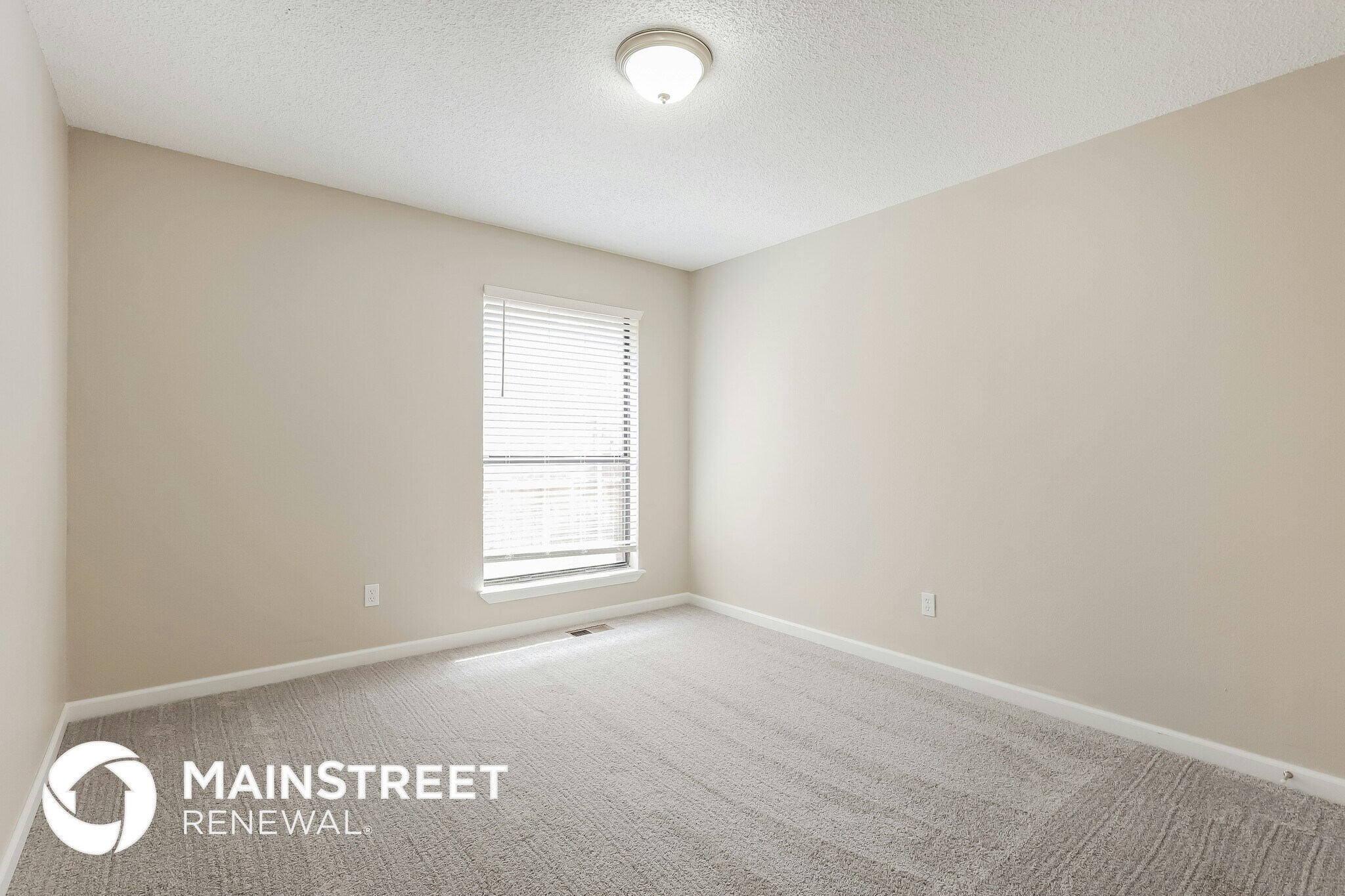 Building Photo - 11225 Cimarron Dr