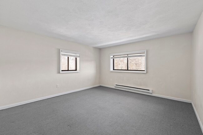 Building Photo - 276 Codman Hill Rd