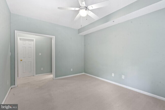 Building Photo - 1344C Garden Wall Cir