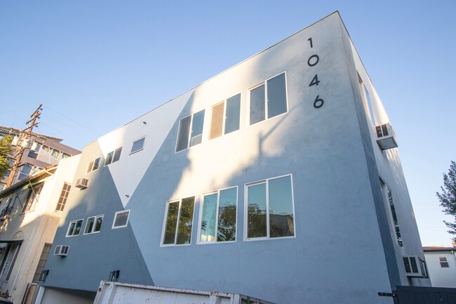 Building Photo - Sierra Bonita 1 LLC