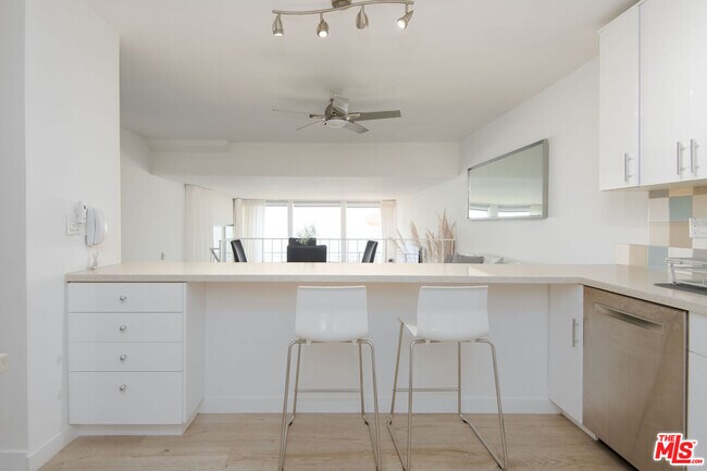 Building Photo - 18063 W Coastline Dr