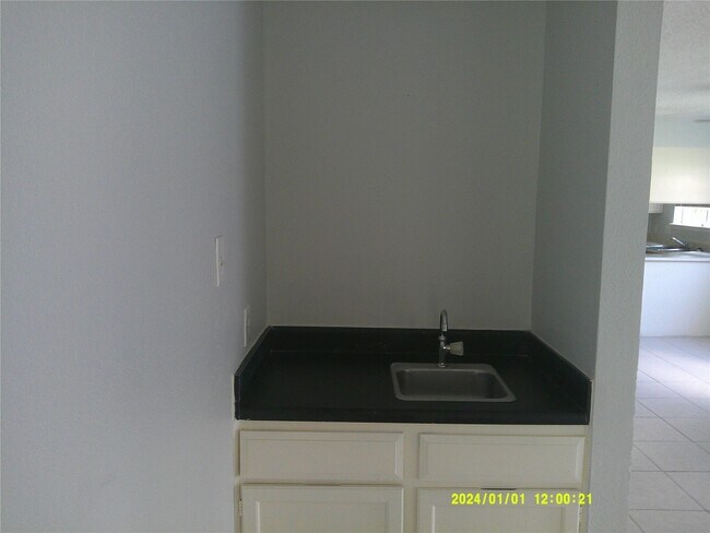 Building Photo - 5810 Twisted Pine Ct
