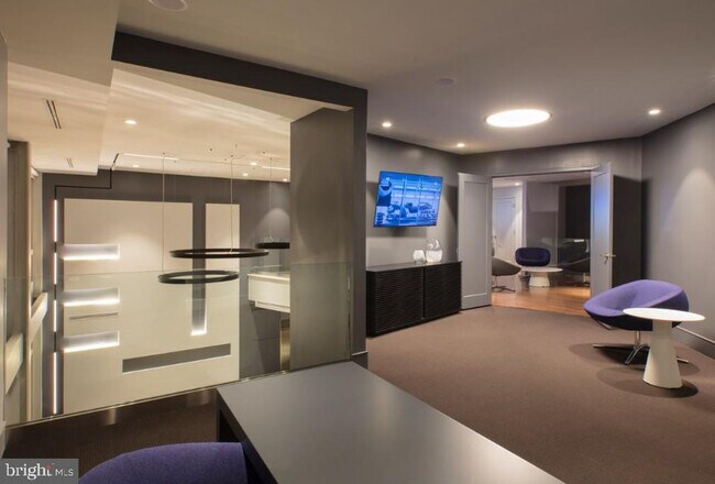 Building Photo - 2424 18th St NW