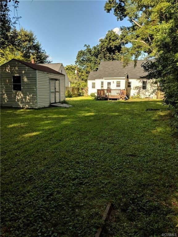 Building Photo - ADORABLE 4 BEDROOM CAPE COD!