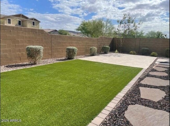 Building Photo - 12556 W Calle De Baca
