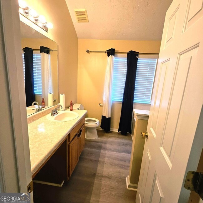 Building Photo - 1278 Labrador Ln