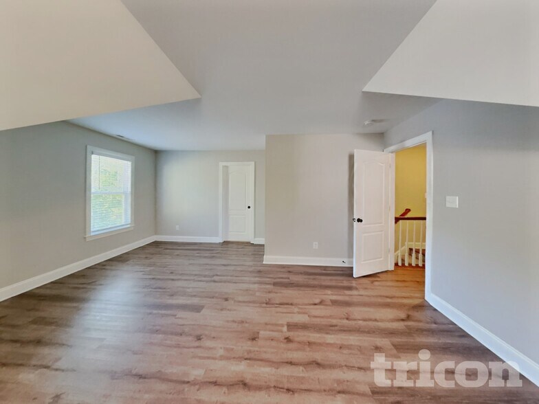 Building Photo - 6800 Payton View Dr