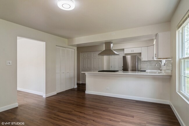 Building Photo - 1939 Appaloosa Dr
