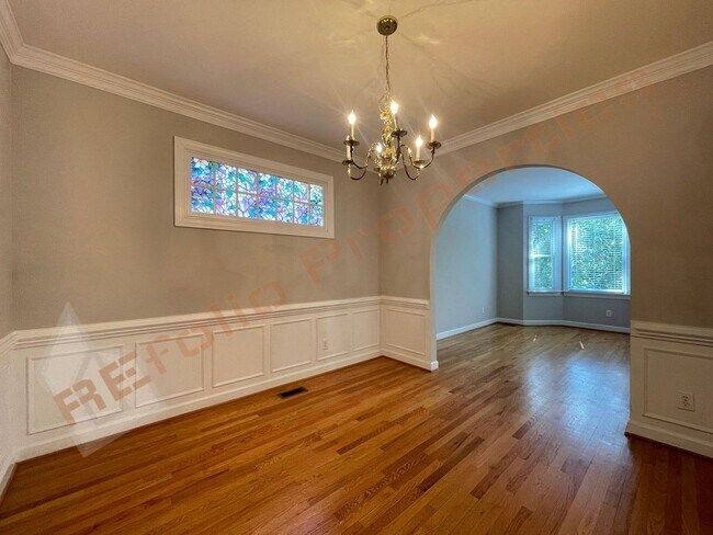 Building Photo - 413 Perry Creek Dr