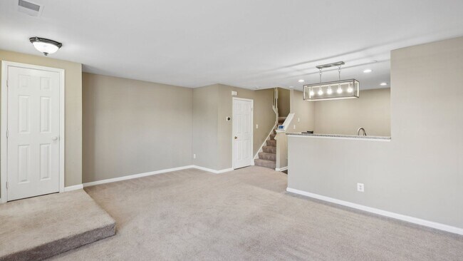 Building Photo - Discover the charm of this beautifully upd...