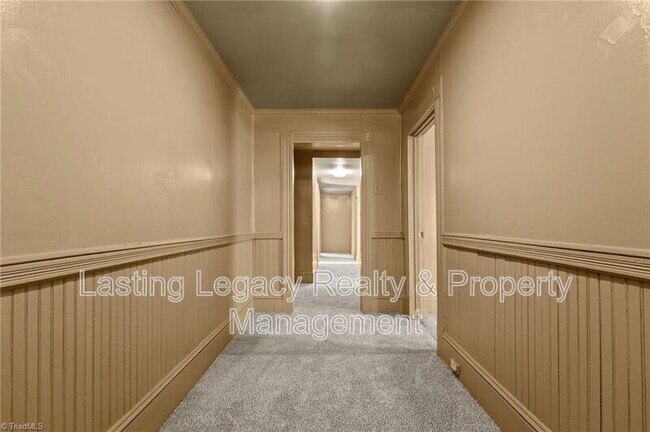 Building Photo - 212 N Laura Wall Blvd