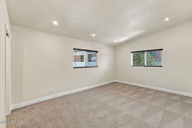 Building Photo - 5769 Nutwood Cir