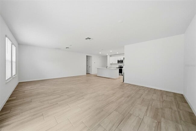 Building Photo - 9820 Feaster Dr