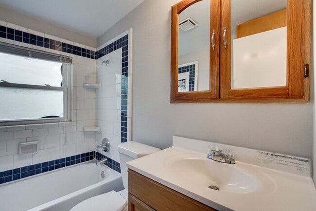 Building Photo - No Application Fees* $500 off 1st month re...